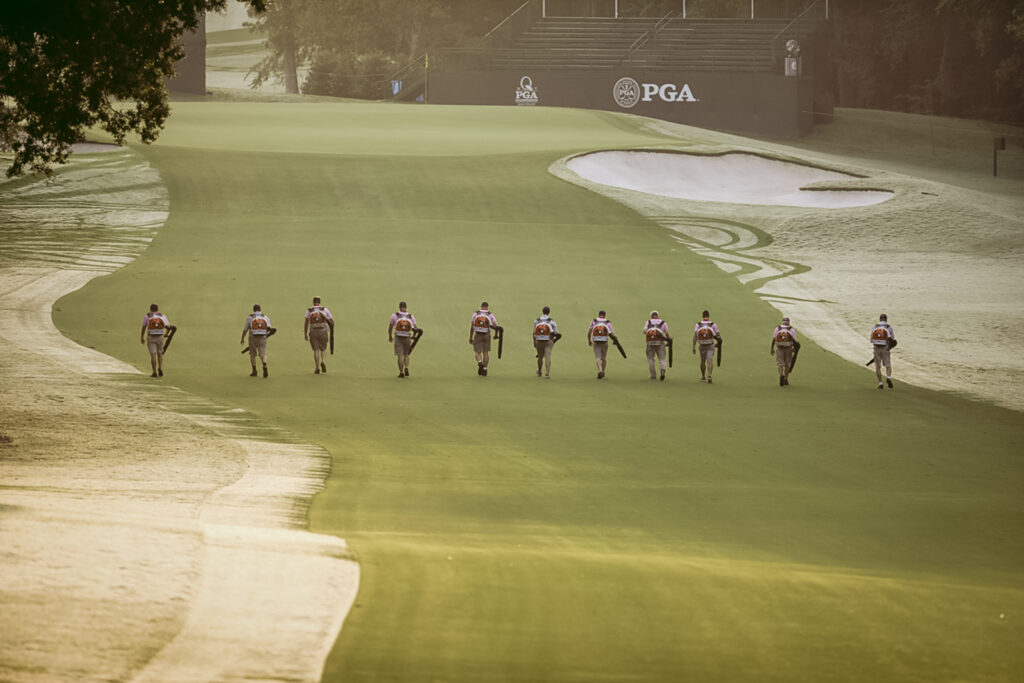 Crews work to prepare Quail Hollow ahead of the 2017 PGA Championship